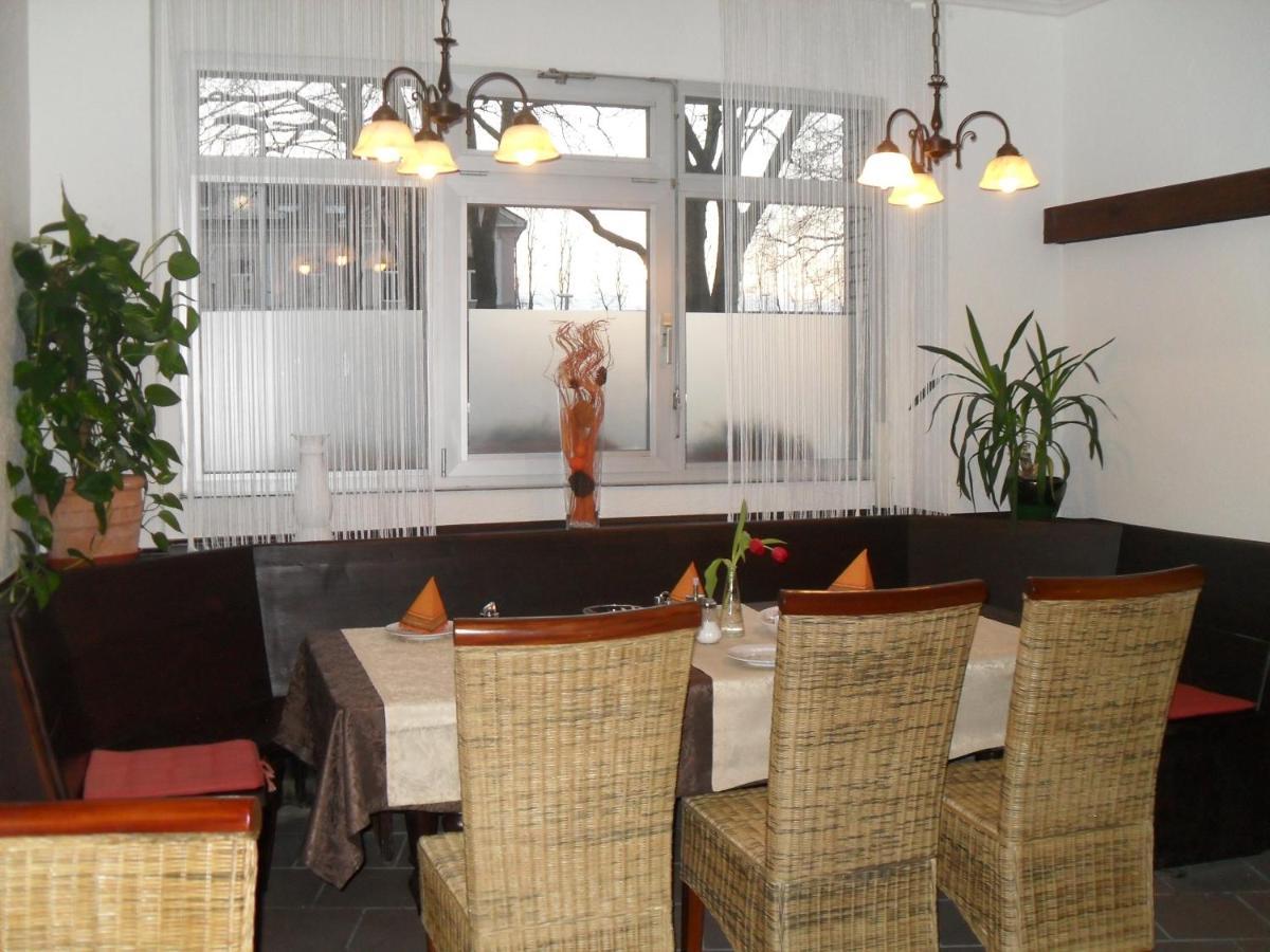 Hotel Monopol Hilden Kültér fotó