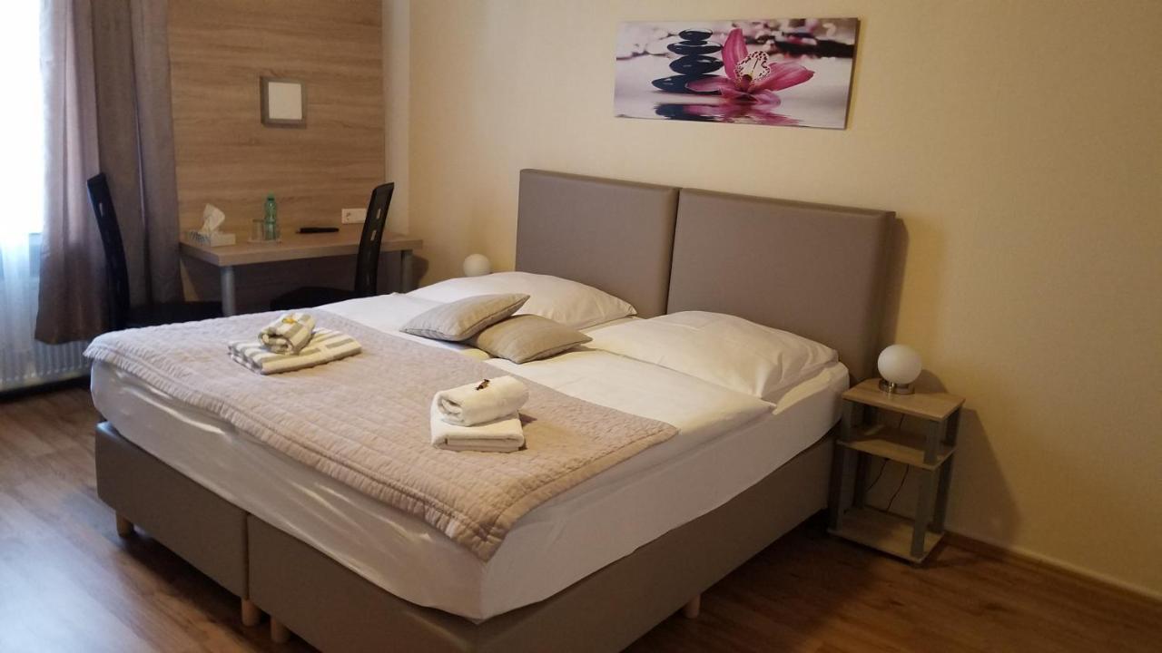 Hotel Monopol Hilden Kültér fotó